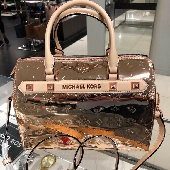 michael kors signature duffle bag